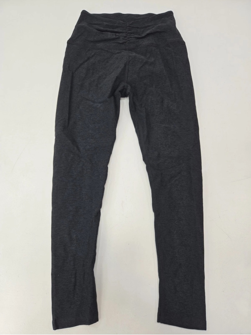 Beyond Yoga Black Heather Spacedye Centered Midi Leggings Size M Womens